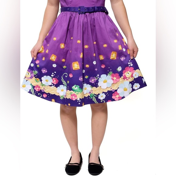 Loungefly Stitch Shoppe Disney Rapunzel Floral Lantern Allison Dress Pascal Pin - Picture 6 of 16